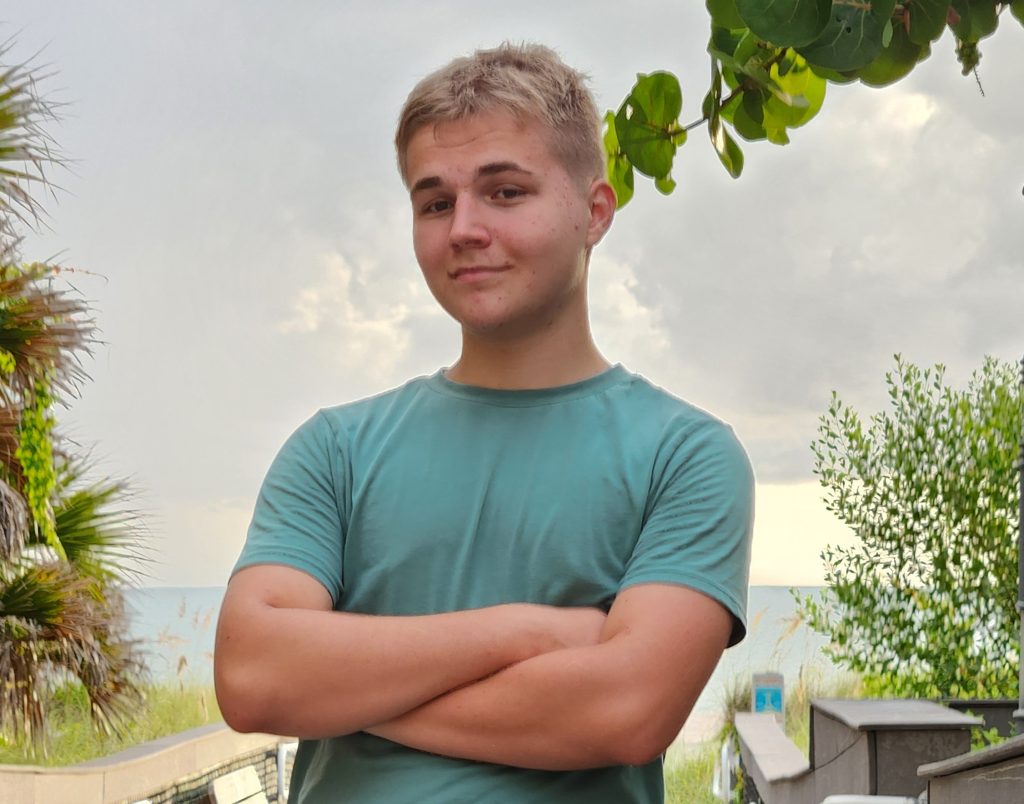 oleg-beach oleg-beach